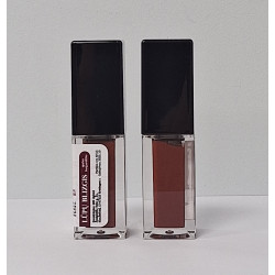 Lip gloss (burgundy color)